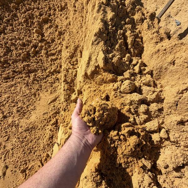 Brickie Sand — orange-yellow bricklaying sand